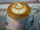 銀座三越 デンマーク・ザ・ロイヤルカフェ　雪だるま ラテアート