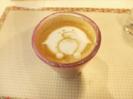 銀座三越 デンマーク・ザ・ロイヤルカフェ　ペンギン ラテアート